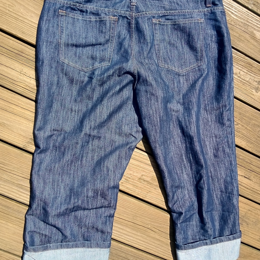 NWOT Merona Denim Capris - Picture 2 of 13